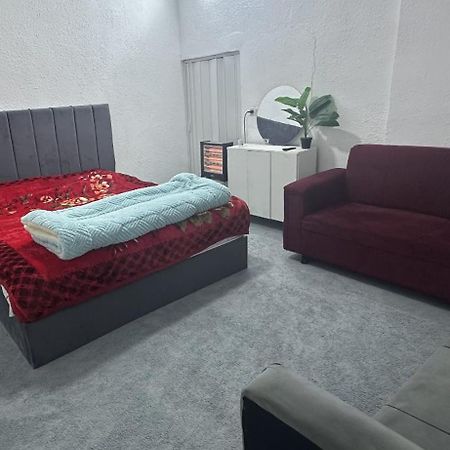 Furnished Studio With Private Entrance Apartment Irbid Exterior photo